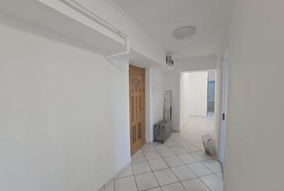 Apartament cu 3 camere decomandat în Colentina - 8