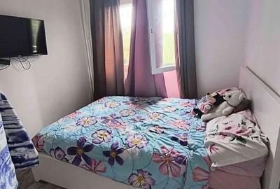 Metrou 1 Decembrie Decomandat 4 Camere - 2