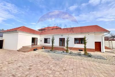 Casă cu 3 camere cu Teren 2000 Mp în Oncea - 1