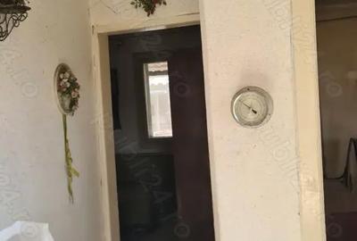 Casă cu 5 camere cu Teren 1171 Mp în Pucioasa - 3