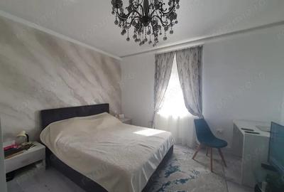 Casă cu 4 camere cu Teren 280 Mp în Bd. Coșbuc