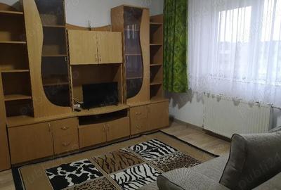 Garsonieră decomandată în 6 Vânători