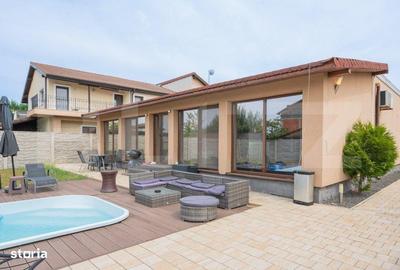 Casă cu 4 camere în Dumbrăvița