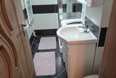 Inchiriez apartament cu 2 camere in Deva, ultracentral, Piata, et 2 - 9