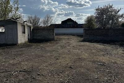 Teren de 1377 mp, în Central - 5