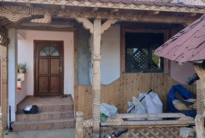 Casă cu 3 camere cu Teren 1040 Mp în Slobozia Ciorăști - 6