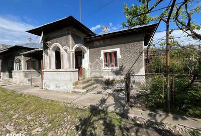 Casă cu 4 camere în Doicești - 9