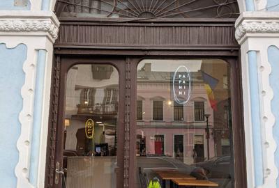 Spațiu comercial, de 92 mp, în Central - 7