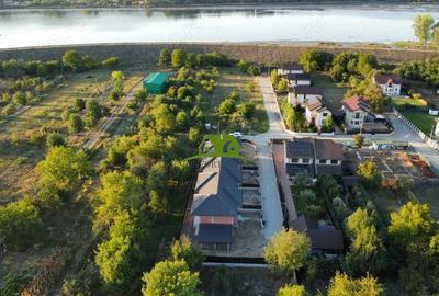 Casă cu Teren 400 Mp în Goranu - 12