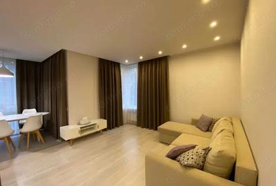 Apartament cu 3 camere decomandat în Obor - 16