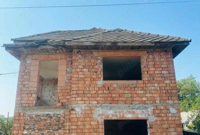 Casă în Ocoliș - 4