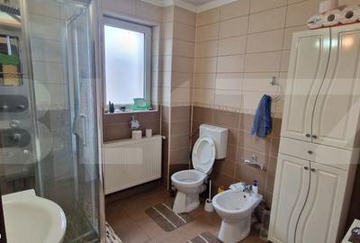 Casă cu 6 camere cu Teren 486 Mp în Bariera Vâlcii - 15