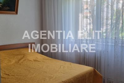 Apartament cu 3 camere semidecomandat în Central - 4