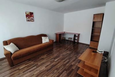 Apartament cu 2 camere decomandat în Central - 1