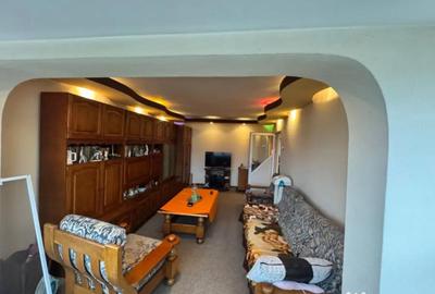 Apartament cu 4 camere decomandat, mobilat în Central - 16