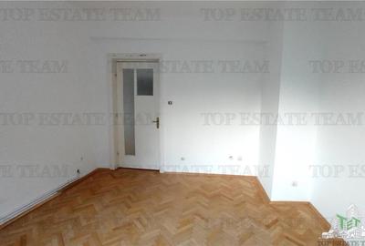 Apartament 3 camere de vanzare, zona Armeneasca - 10