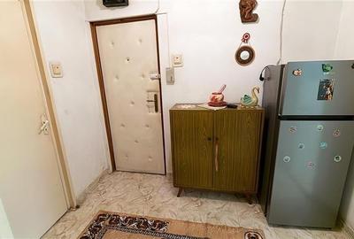 FILM 3D!Refugiu urban,decomandat, farmec autentic,balcon spatios,Dambu Petros, T - 9