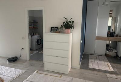 Casă individuală cu 4 camere cu Canalizare în Central - 2