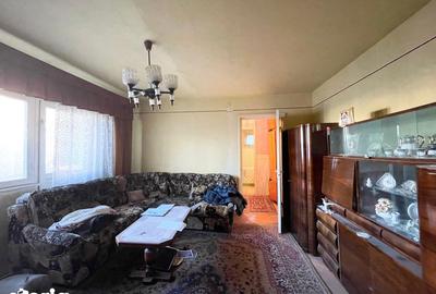 Apartament cu 3 camere semidecomandat în Complex Studențesc - 4