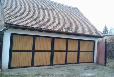 Casă cu 10 camere cu Teren 660 Mp în Mediaș - 2