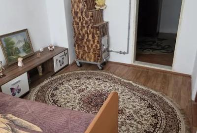 Casă cu 4 camere cu Teren 1400 Mp în Boldești - 2