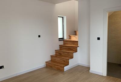 Vila noua, la cheie, langa Cartierul Florilor, sector 5 - 12