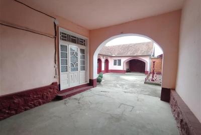 Casă individuală cu 6 camere cu Canalizare în Răcășdia - 9