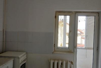 Apartament cu 2 camere decomandat în Ampoi 3 - 5