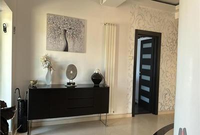 Vila eleganta S+P+1+M - Pipera / Drumul negru / 1170mp teren Vila eleganta S+P+1+M - Pipera / Drumul negru / 1170mp teren - 12