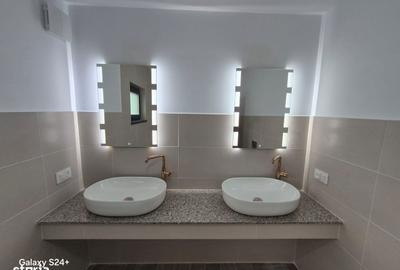 Casă cu 4 camere cu Teren 462 Mp în Central - 8