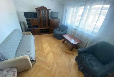 Apartament cu 3 camere decomandat în Păcurari - 1
