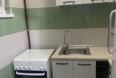 Garsonieră decomandată în Costin Georgian - 4