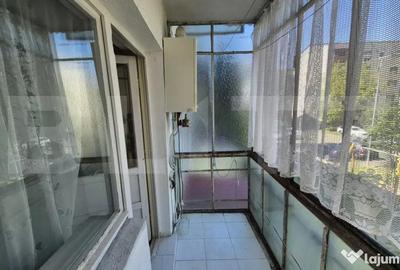 Apartament cu 4 camere semidecomandat în Micro 17 - 4