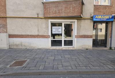 Inchiriez spatiu comercial 40 mp - 1