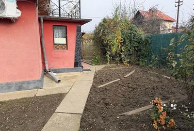 Casă cu 3 camere în Central - 2