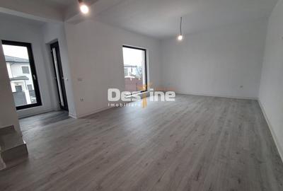 Duplex cu 4 camere cu Teren 325 Mp în Valea Adâncă - 10