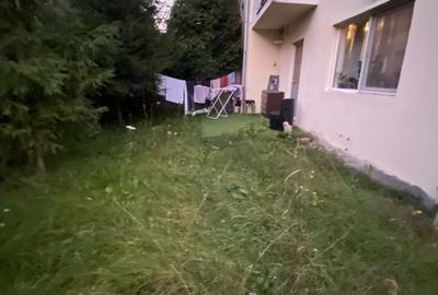 PE propune spre vanzare un apartament cu 3 camere, situat in zona străzii Salcâm - 2