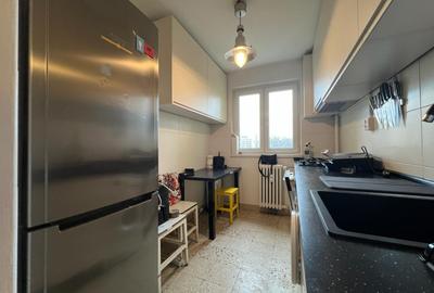 Apartament cu 3 camere semidecomandat în Drumul Taberei - 7