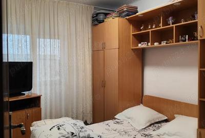 Apartament cu 4 camere decomandat în Central - 2