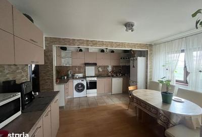 Casă cu 4 camere cu Teren 642 Mp în Central - 9