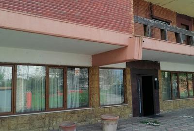 Casă individuală cu 12 camere cu Teren 1000 Mp în Central - 20