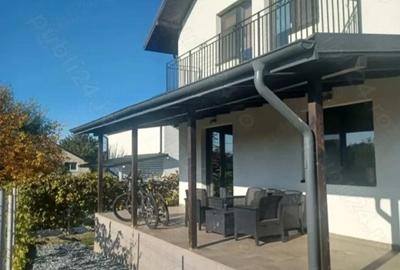 Casă cu 4 camere cu Teren 360 Mp în Balciu - 9