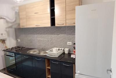 Garsonieră decomandată în Roșu - 8