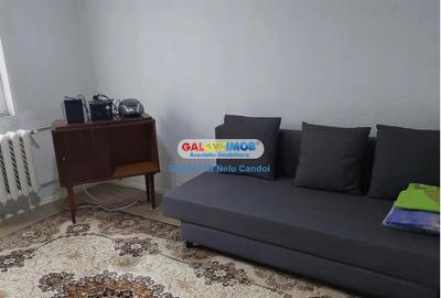 Apartament cu 3 camere decomandat în Rahova - 3