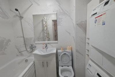 Garsonieră decomandată în Soarelui