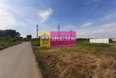 Teren de 524 mp, în 1 Decembrie