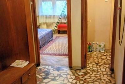 Apartament de 3 camere in zona Aviatorilor mai precis pe str Mircea Zorilean - 8