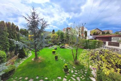 Casă individuală cu 4 camere cu Canalizare în Europa - 1