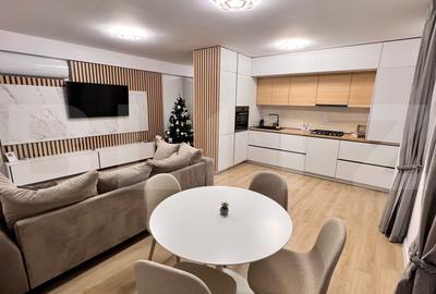 Apartament cu 3 camere, 80 mp, zona Calea Bucuresti - 1