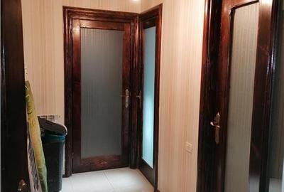 Apartament cu 3 camere semidecomandat, mobilat în Magheru - 9